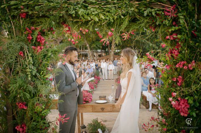 Casamento na Praia de Thais e Rodrigo