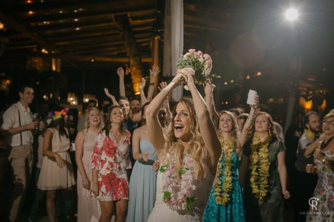 Casamento na Praia de Thais e Rodrigo