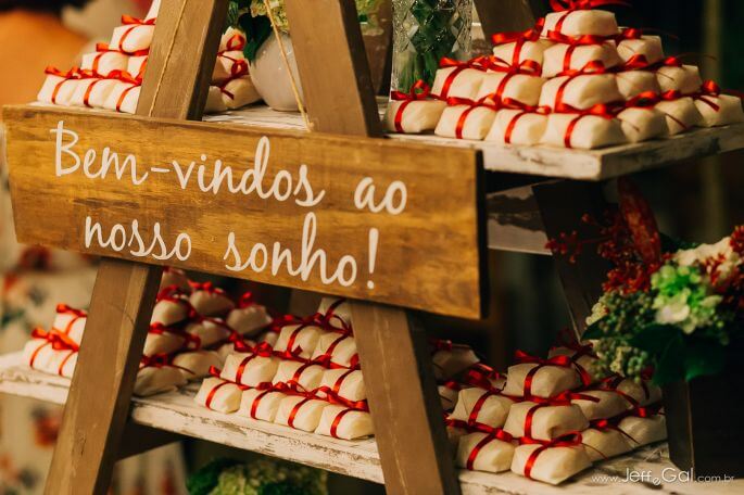 Casamento na Praia de Tainá e Rubens