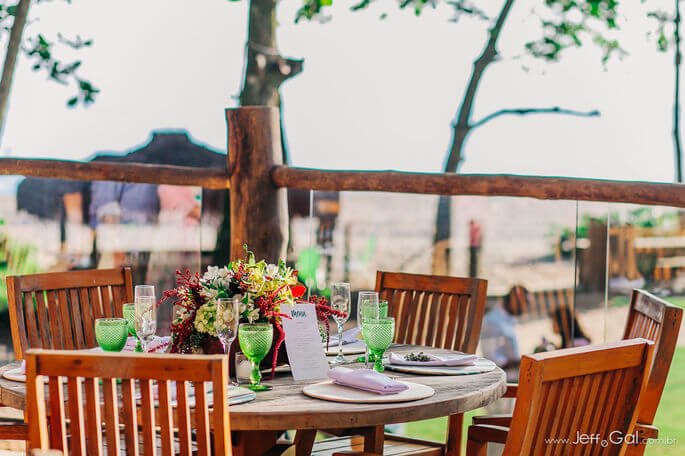 Casamento na Praia de Tainá e Rubens