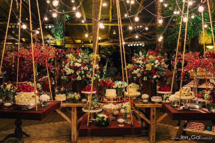 Casamento na Praia de Tainá e Rubens